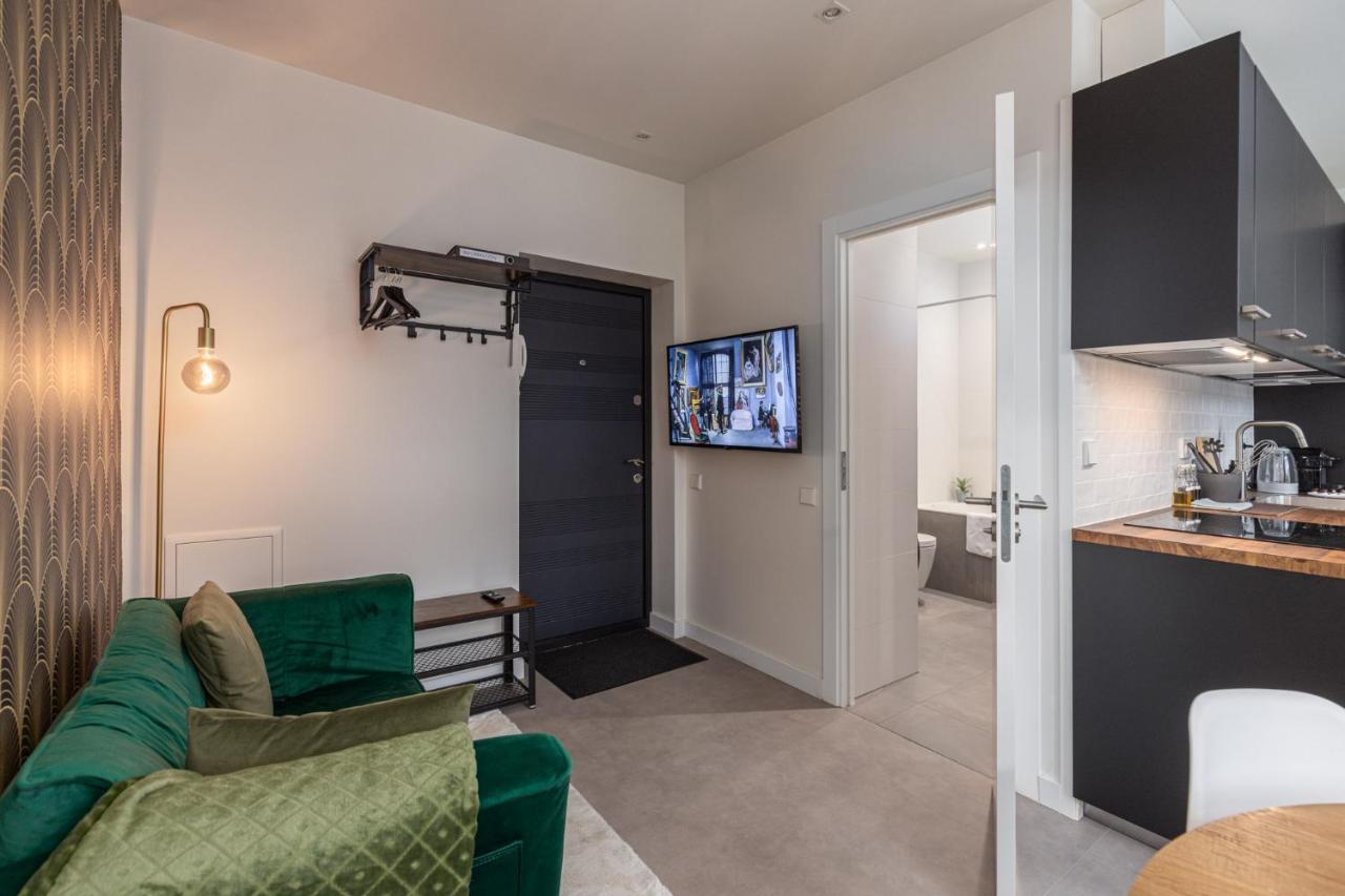 Kipsala Apartments With Free Parking 里加 外观 照片